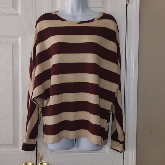 BKE  rust brown and cream color striped long sleeve oversized sweater  Sz M - Picture 1 of 6
